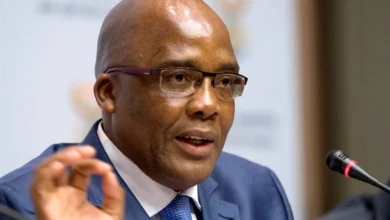 Aaron Motsoaledi