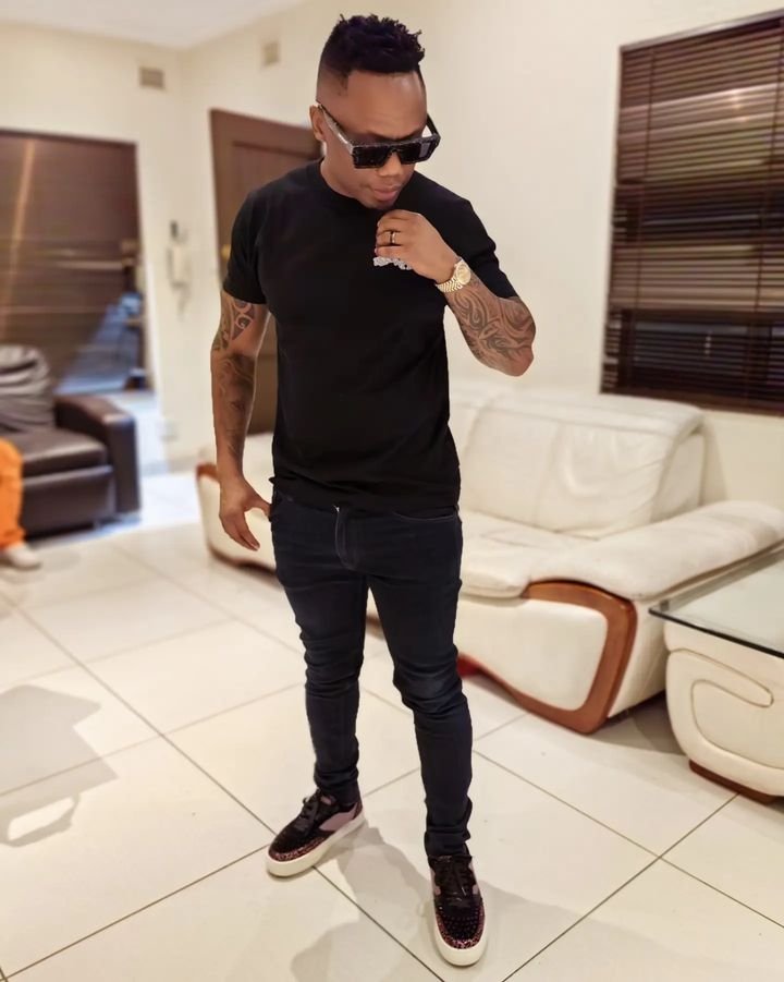 DJ Tira