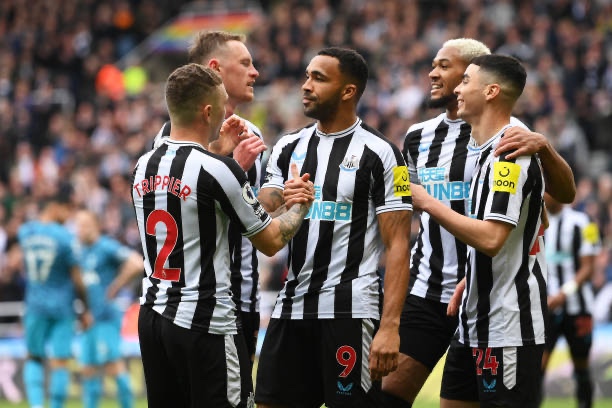 Newcastle United 6 - 1 Tottenham Hotspur