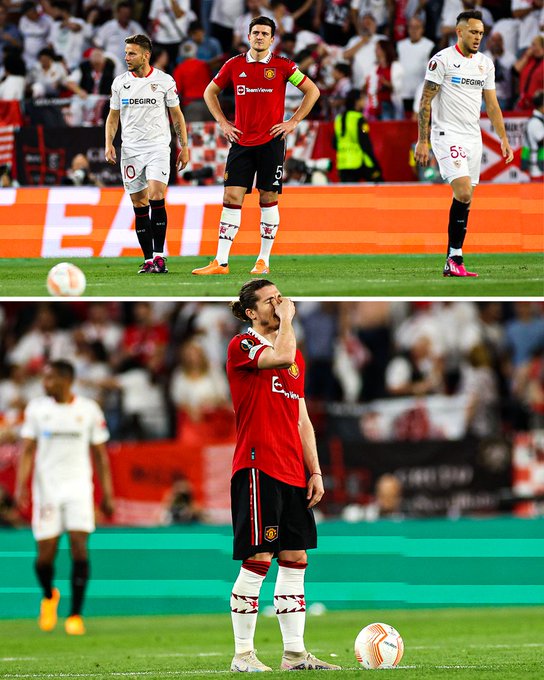 Sevilla 3 - 0 Manchester United