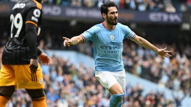 Manchester City 2 - 1 Leeds United