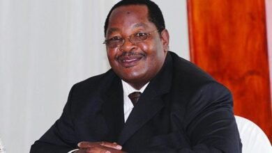 Obert Mpofu