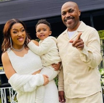 Simphiwe Ngema, her son and dad