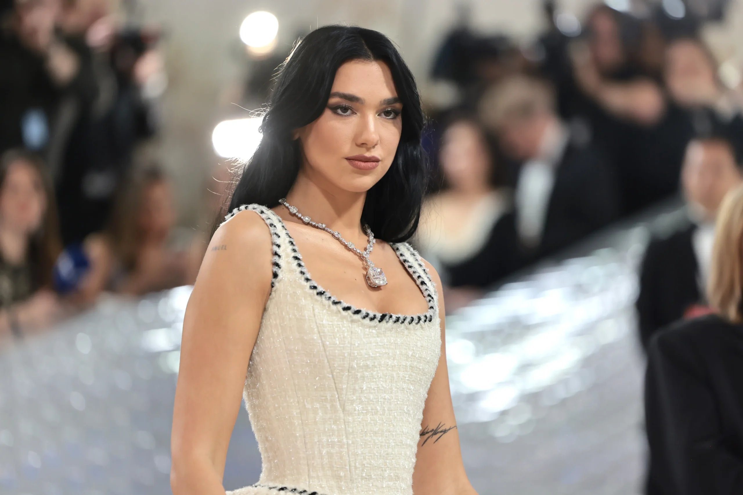 Dua Lipa