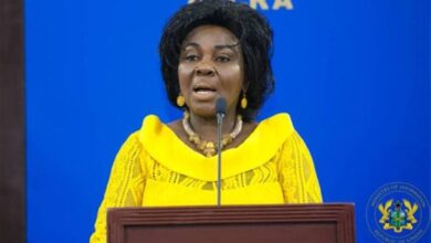 Ghanaian minister resigns1
