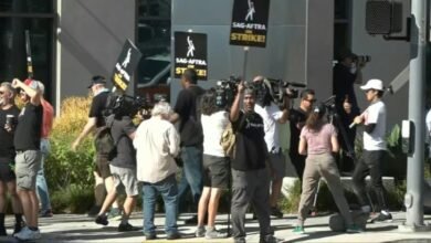 Hollywood shuts down