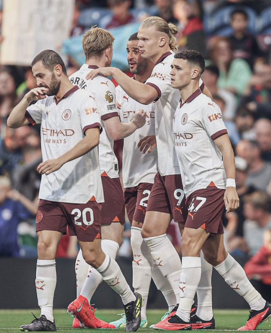 Burnley 0 - 3 Manchester City