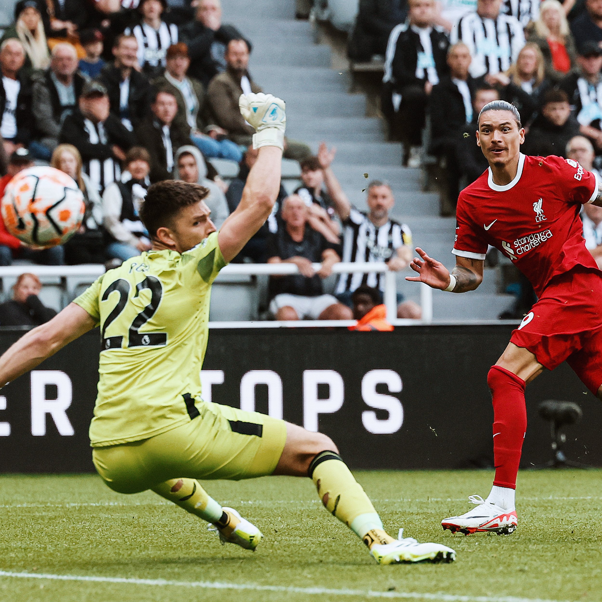 Newcastle United 1 - 2 Liverpool