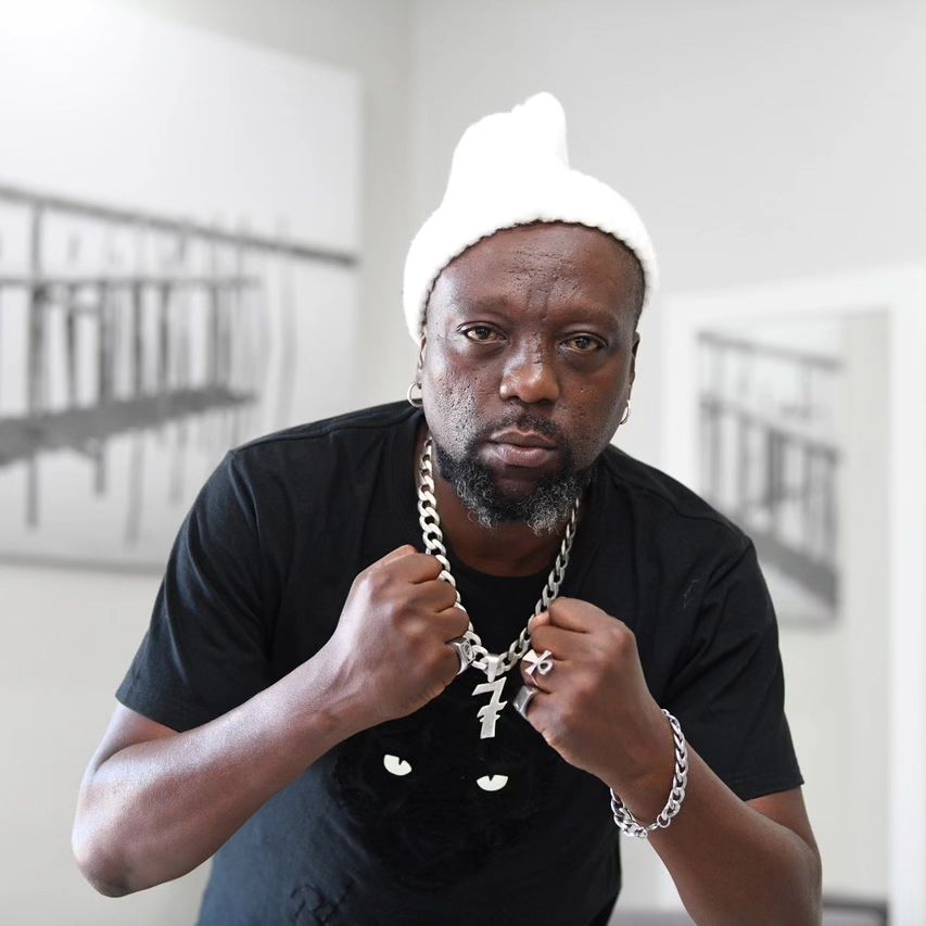 Zola 7