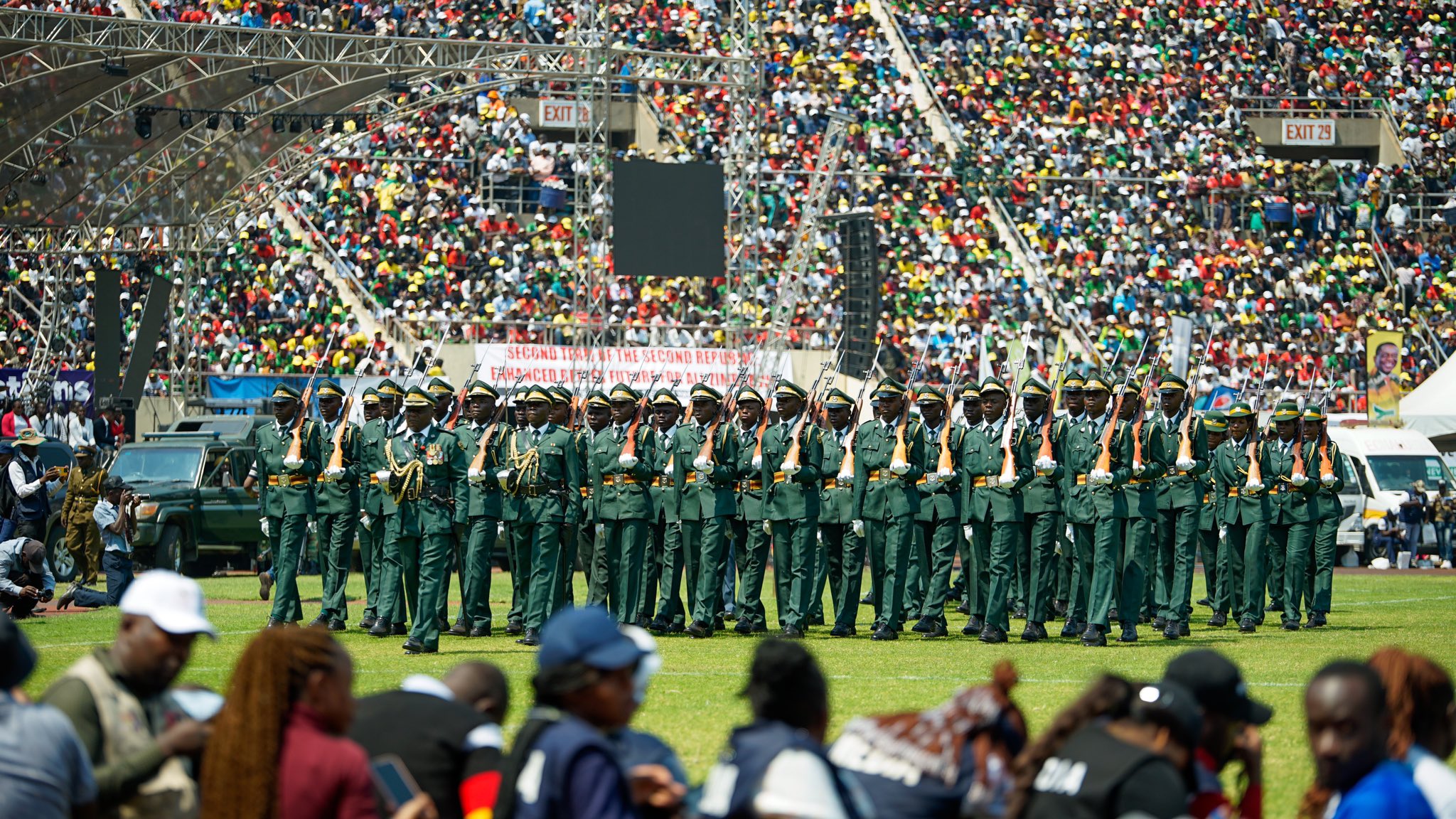 Zimbabwe President Emmerson Mnangagwa Sworn In For Second Term Mbare Times