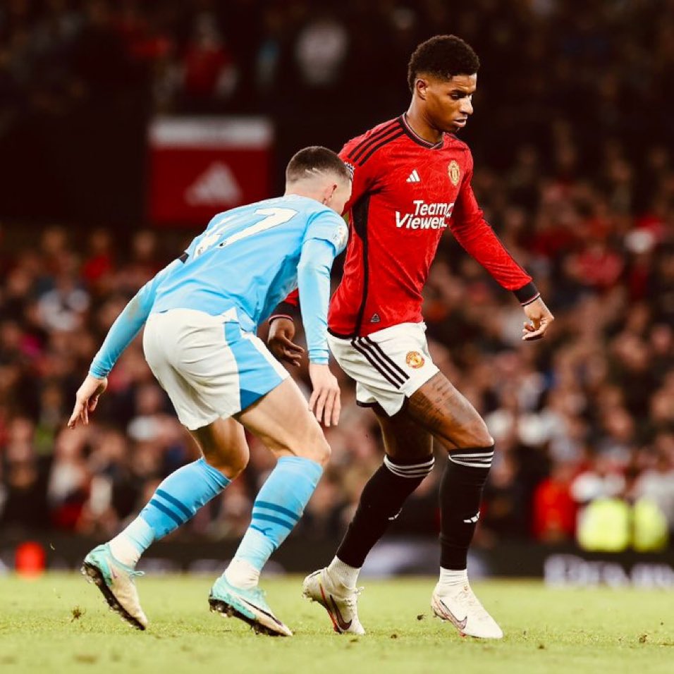 Manchester United 0 - 3 Manchester City
