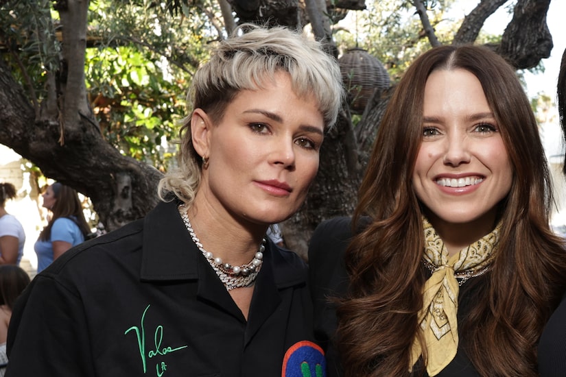 Sophia Bush and Ashlyn Harris are dating - Mbare Times