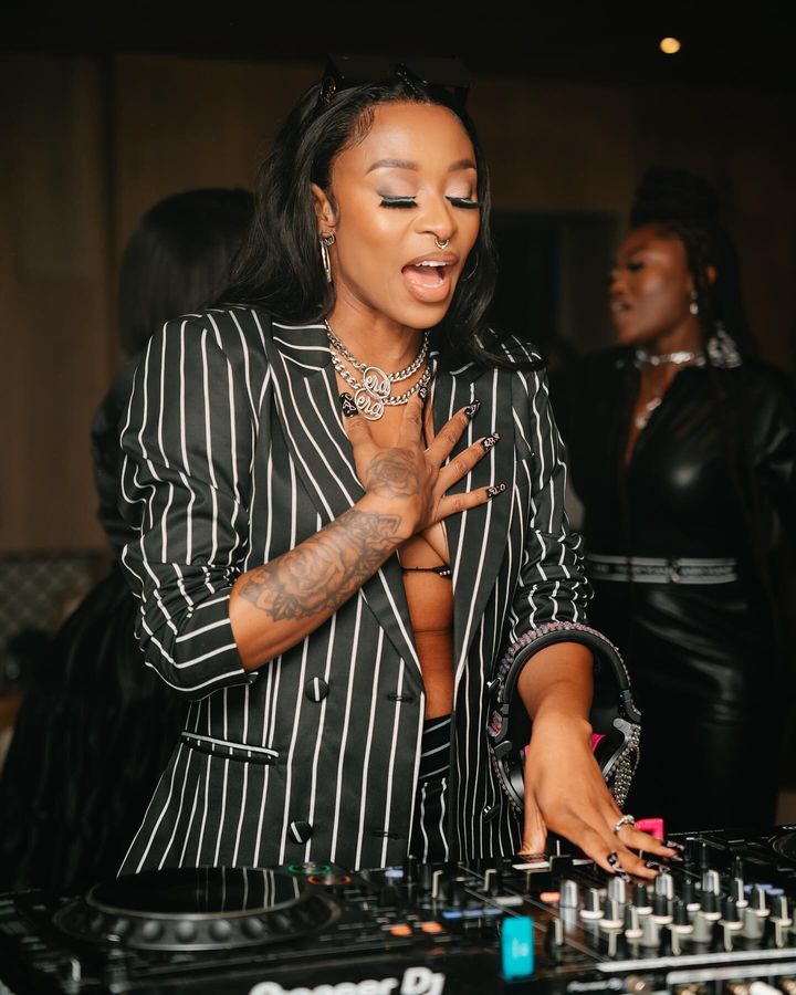 DJ Zinhle