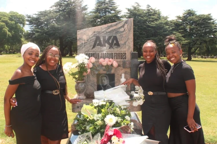 Fans remember AKA a year after his death