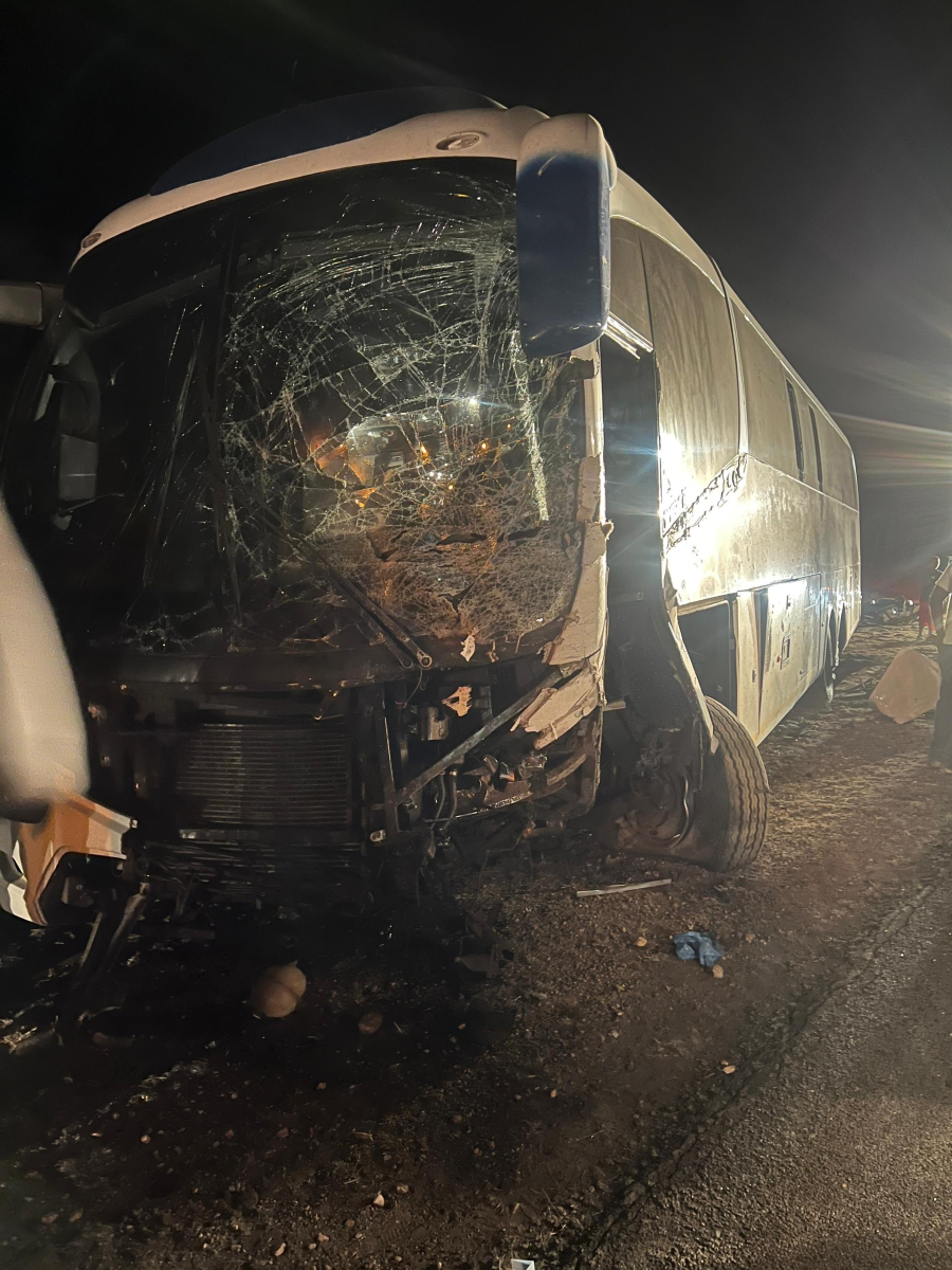 Several feared dead as South African-bound bus collides with a kombi in Gwanda