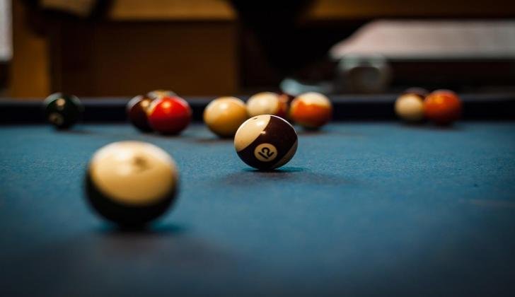 Guruve Hotel Pool Club