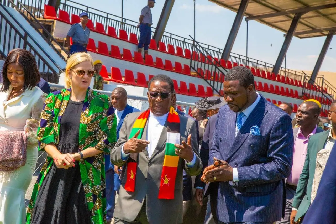 Kirsty Coventry-Emmerson-Mnangagwa-and-Walter-Magaya
